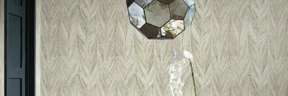 Antonina Vella Natural Opalescence